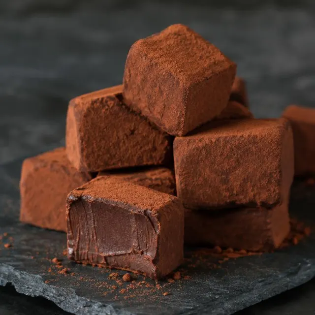 Dark Ganache – Chocolates